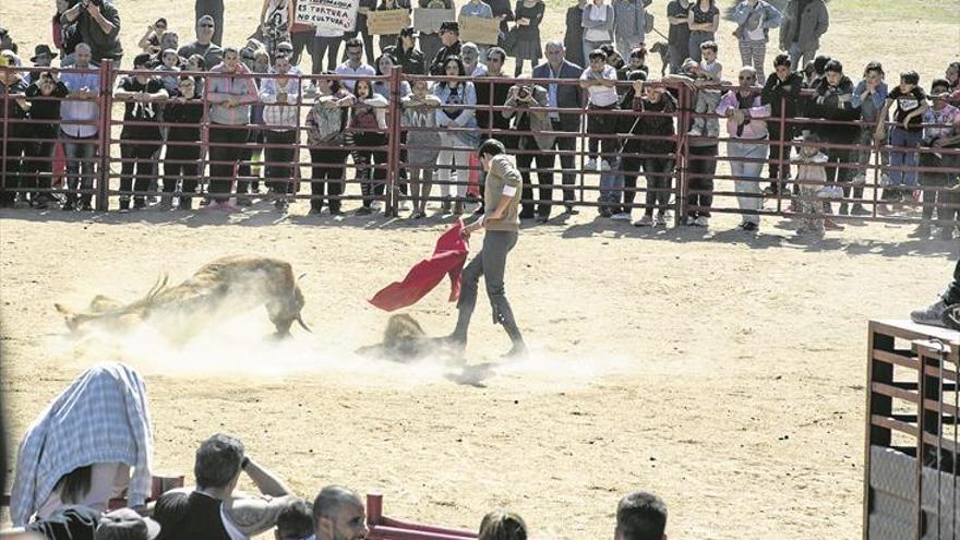 Vecinos del Casco Antiguo de Badajoz decidirán en consulta el futuro de ‘las vaquillas’