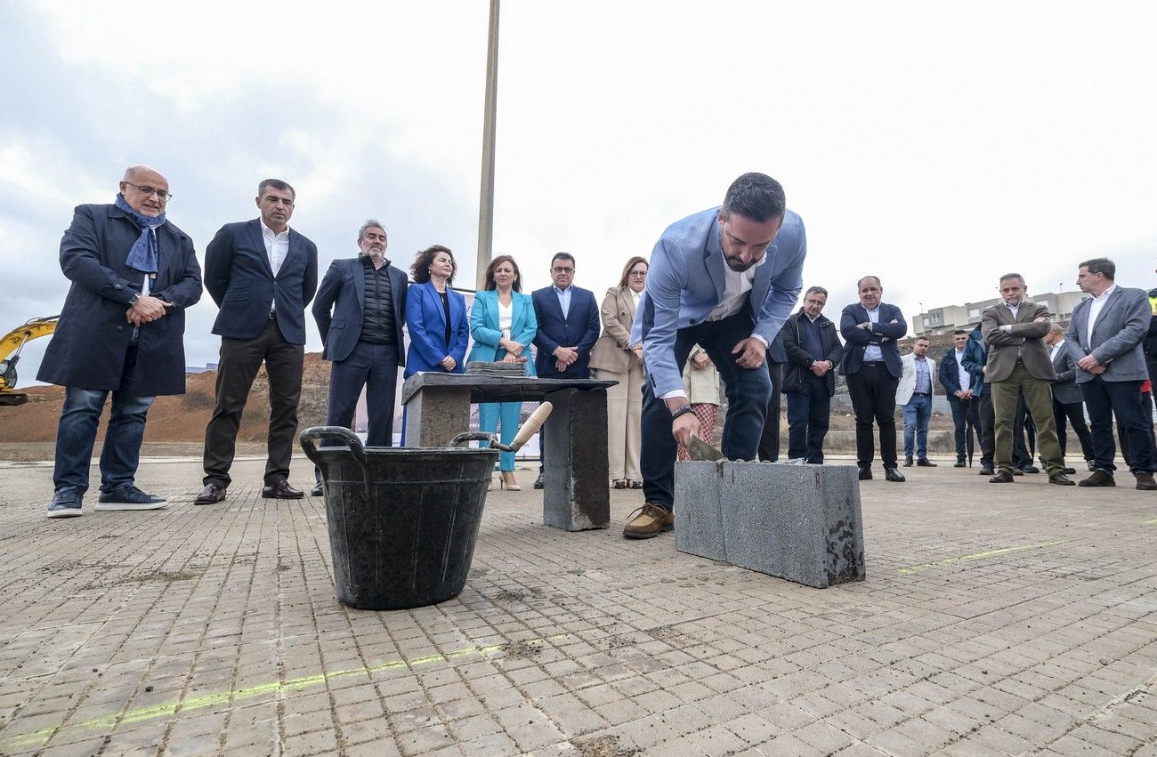 Primera piedra del Edificio de los Servicios Esenciales (ESE) en Gran Canaria