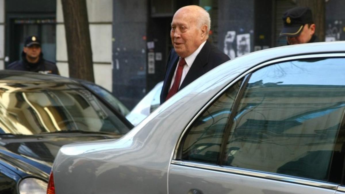 Álvaro Lapuerta llega a la sede de la Fiscalía Anticorrupción, este jueves.