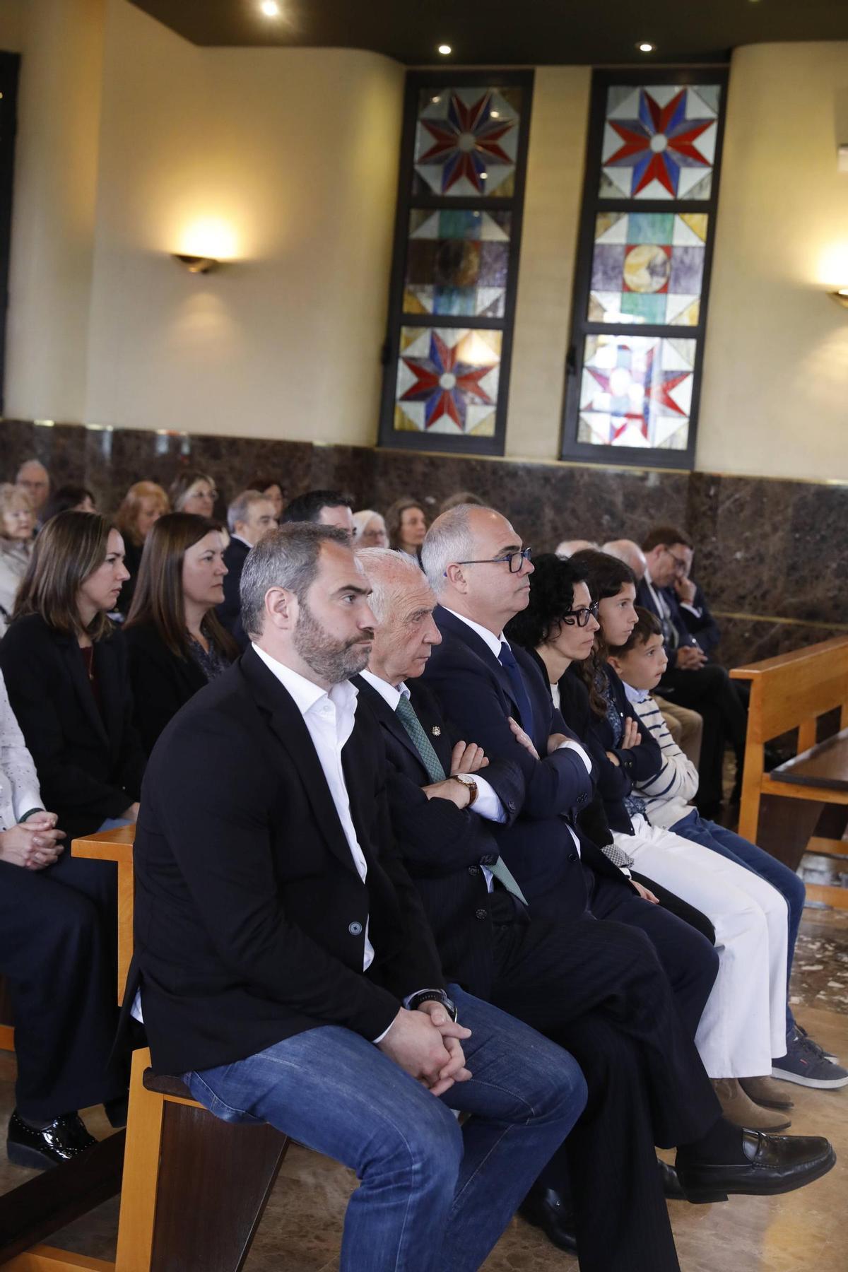 EN IMÁGENES: Multitudinario adiós a la química María Rosa Fernández, mujer del exrector Gotor
