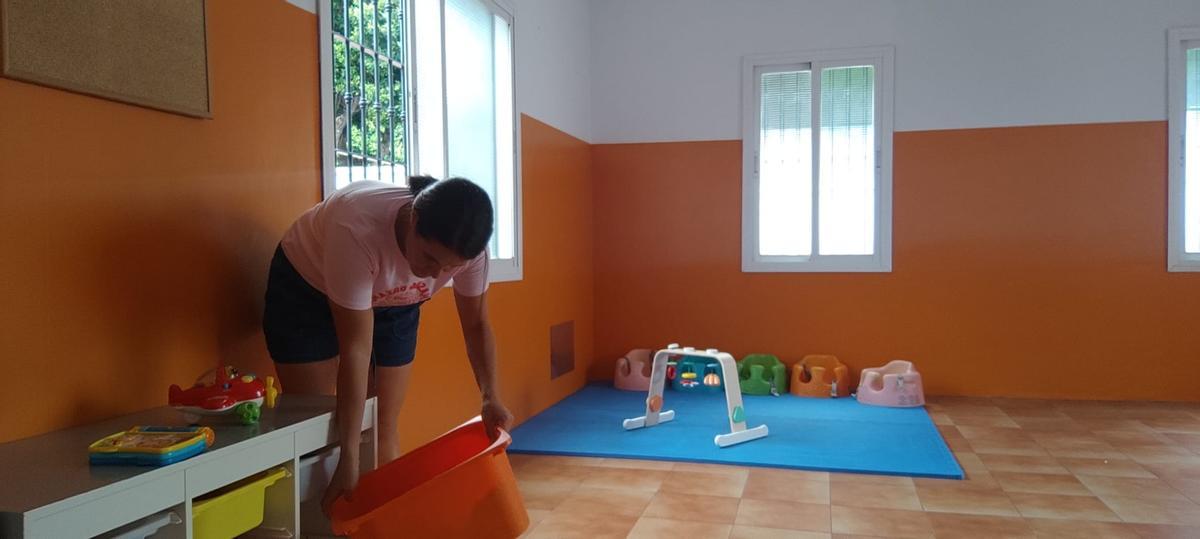 Preparativos en la escuela infantil Vivaldi de Málaga capital para recibir a los niños.