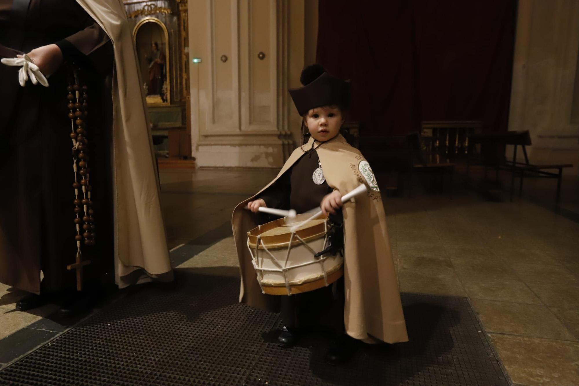 En imágenes | Procesiones del Martes Santo en Zaragoza