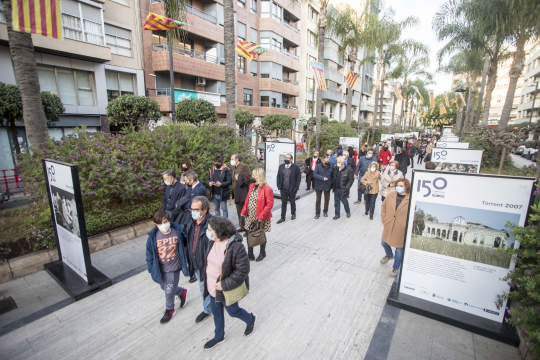 La exposición de los 150 años de Levante-EMV llega a l'Horta