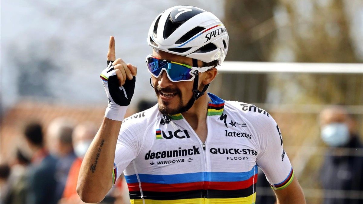 Alaphilippe celebra su triunfo