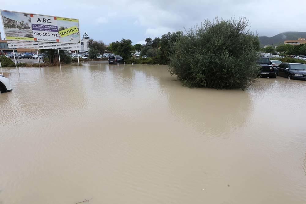 Aparcamientos al lado de Diario de Ibiza.