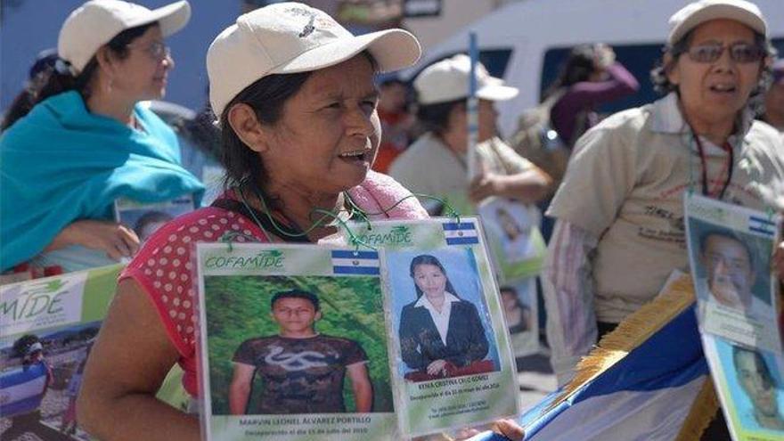 Madres de inmigrantes desaparecidos buscan a sus hijos en México