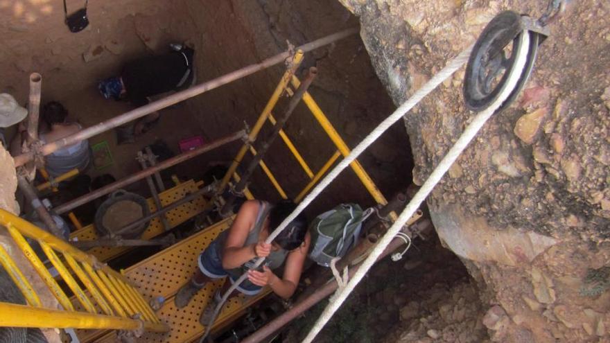 Excavación donde se han hallado los restos.