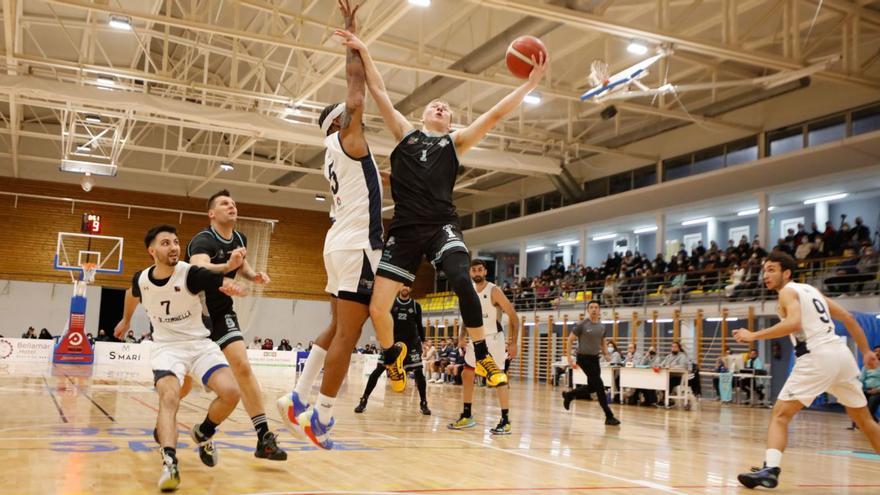 El CB Sant Antoni, a ganar al filial del Valencia, y con un ojo en la Copa LEB Plata