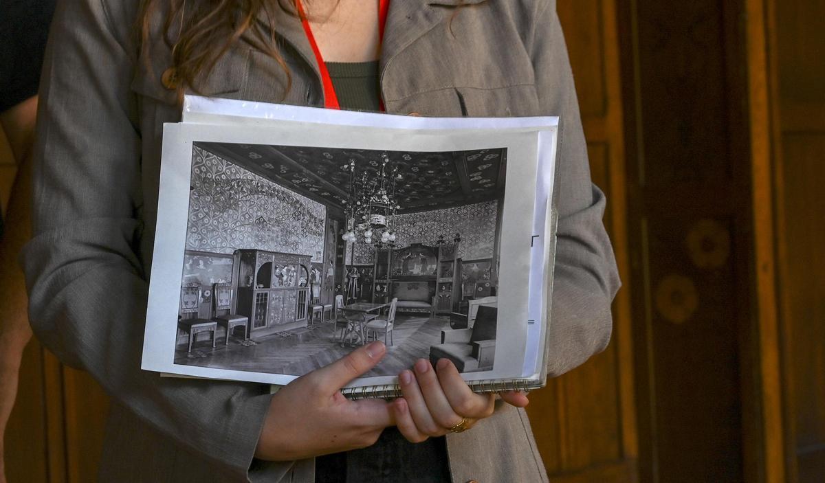 Interior de la casa Lleó i Morera en una fotografía de época