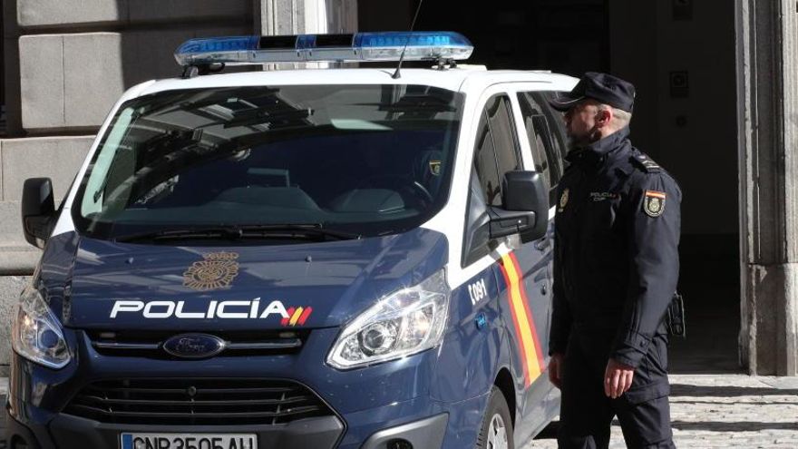 El furgón policial que ha trasladado a Sànchez al Supremo.