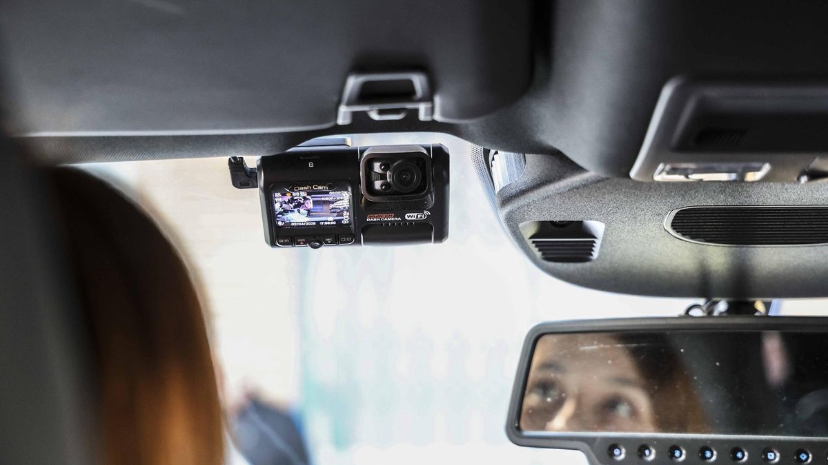 Crece el número de taxis en Alicante que llevan cámaras de vigilancia