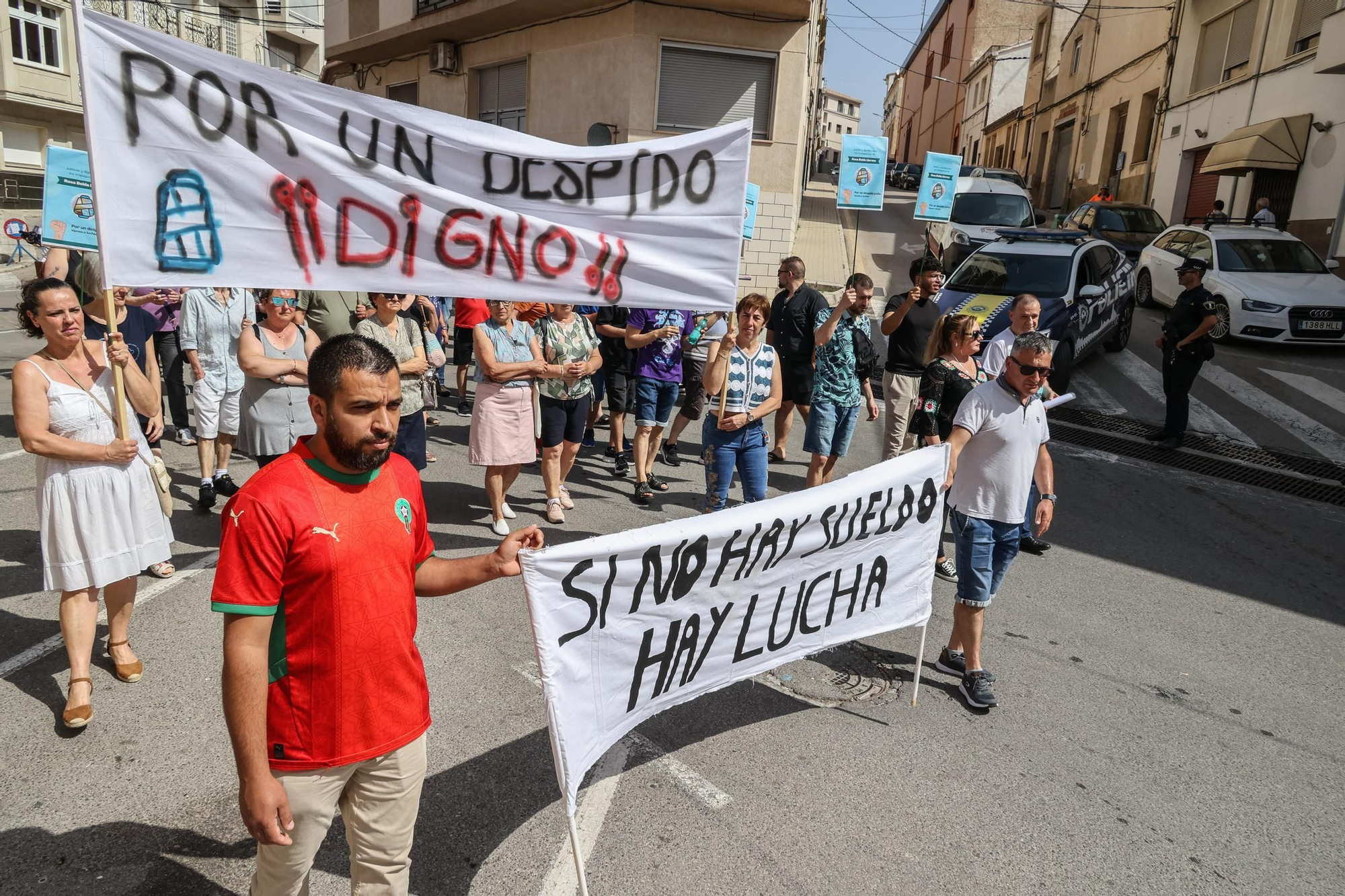 Manifestación de los trabajadores de Belda Llorens en Banyeres