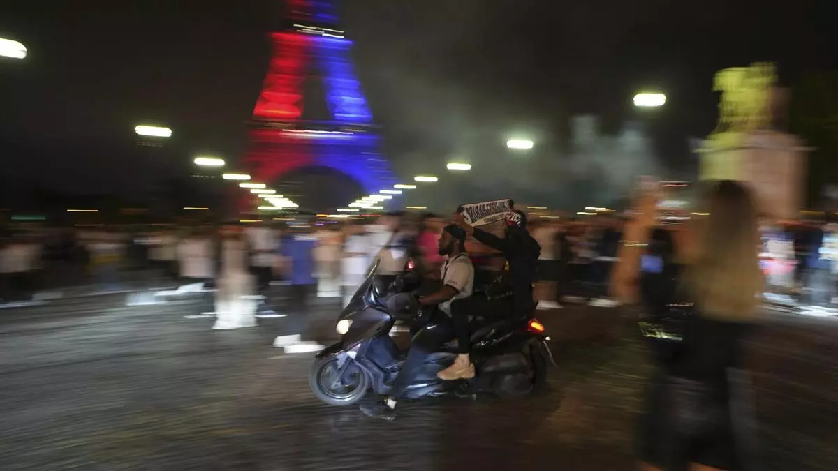 ¡Graves disturbios en París!