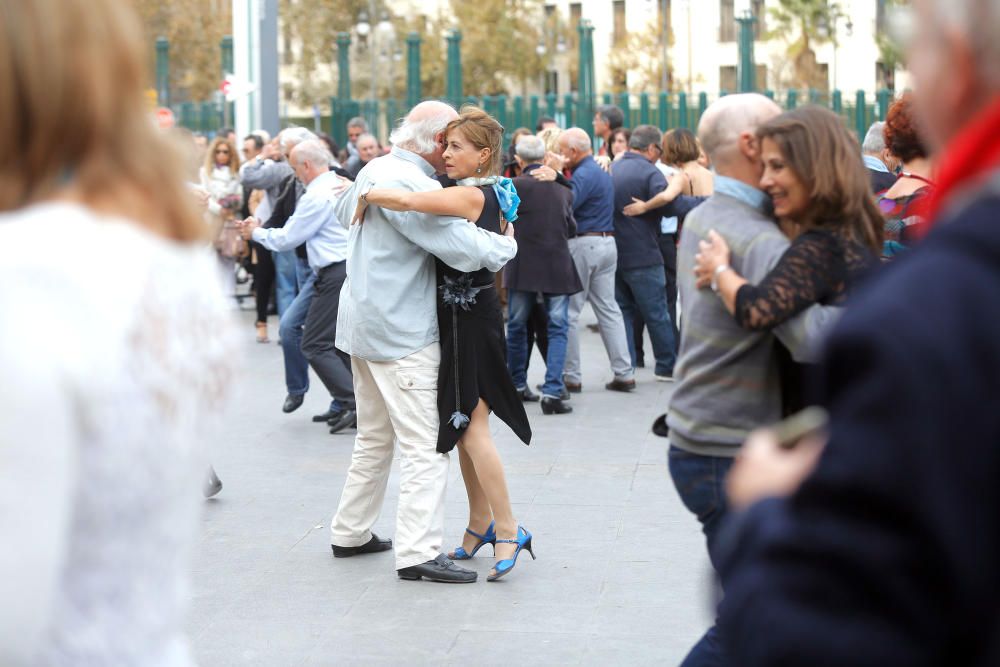 Tango en el vestíbulo de la Estación del Norte