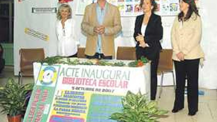 El acto de inauguración de la nueva biblioteca.