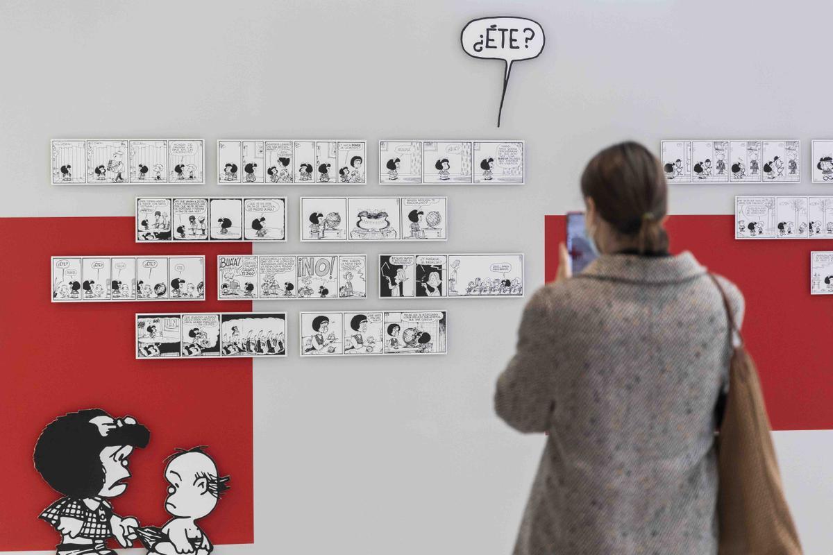 Quino y Mafalda toman València