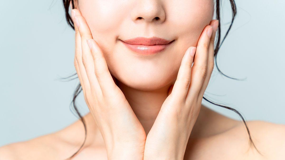 El ejercicio facial para adelgazar el rostro, bajar papada y esculpir nuestros rasgos