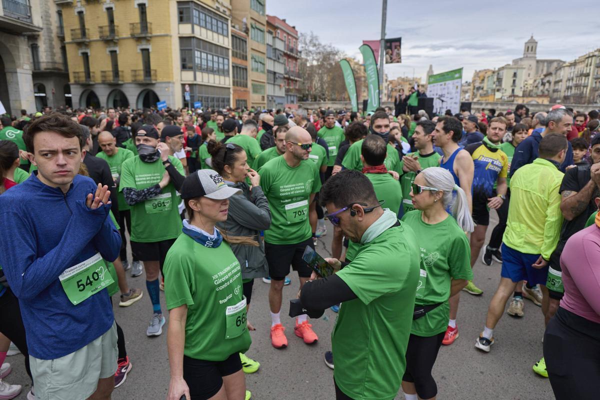 La XII Tradeinn Cursa Girona en Marxa Contra el Càncer en imatges