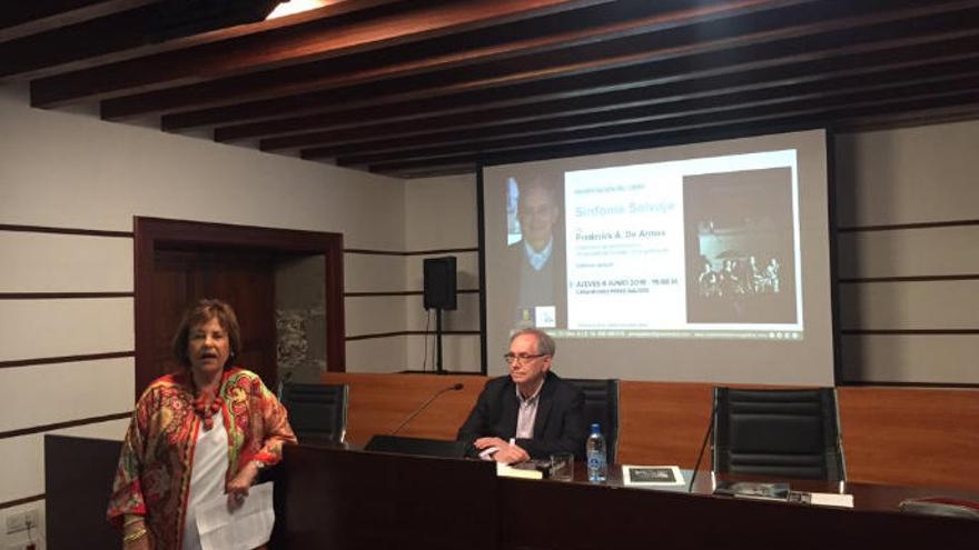 Yolanda Arencibia gana el Premio Comillas 2020 con una biografía de Galdós