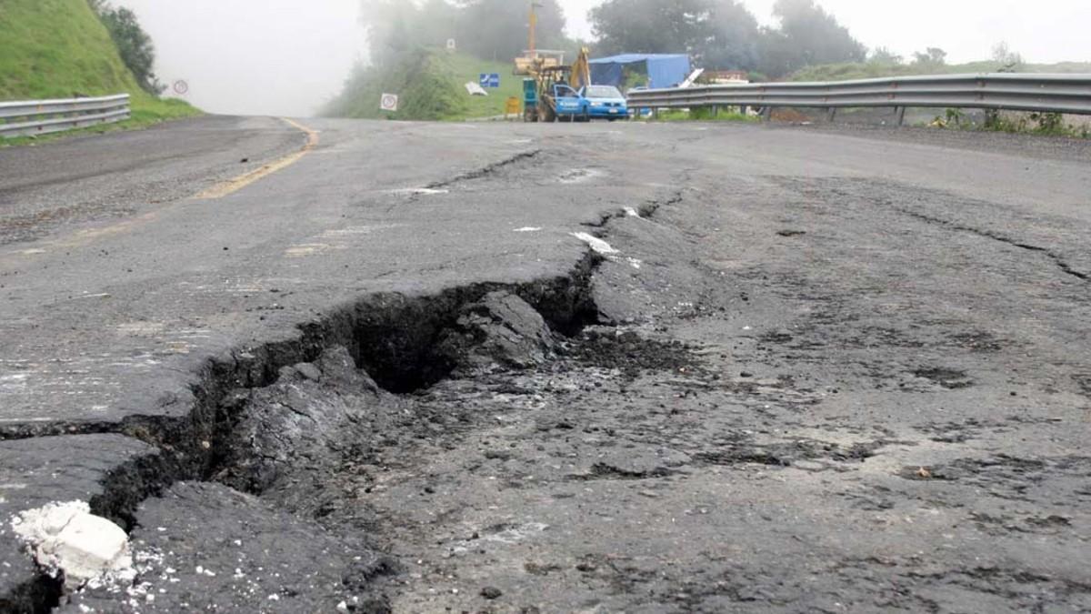 autopista-en-mal-estado 0