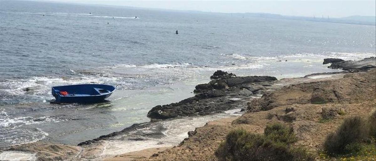 Una pastera amb unes 15 persones arriba a Alacant