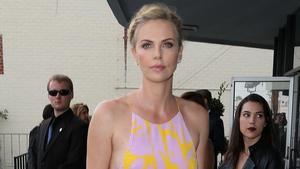 mdeluna30584793 actress charlize theron at the la premiere of  dar151223090744