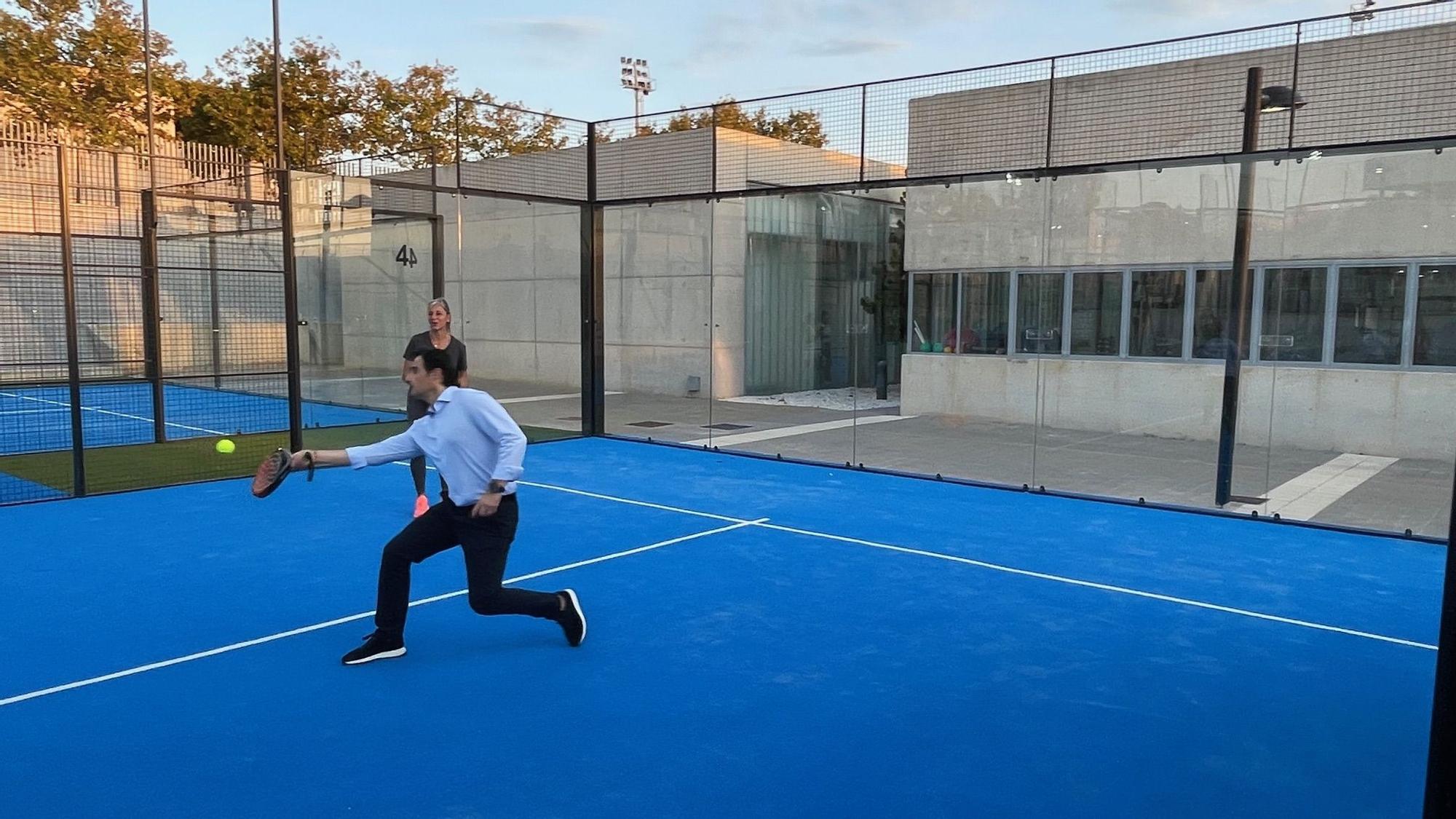 Reapertura de las pistas deportivas de pádel y frontenis en la Ciudad Deportiva de Torrevieja