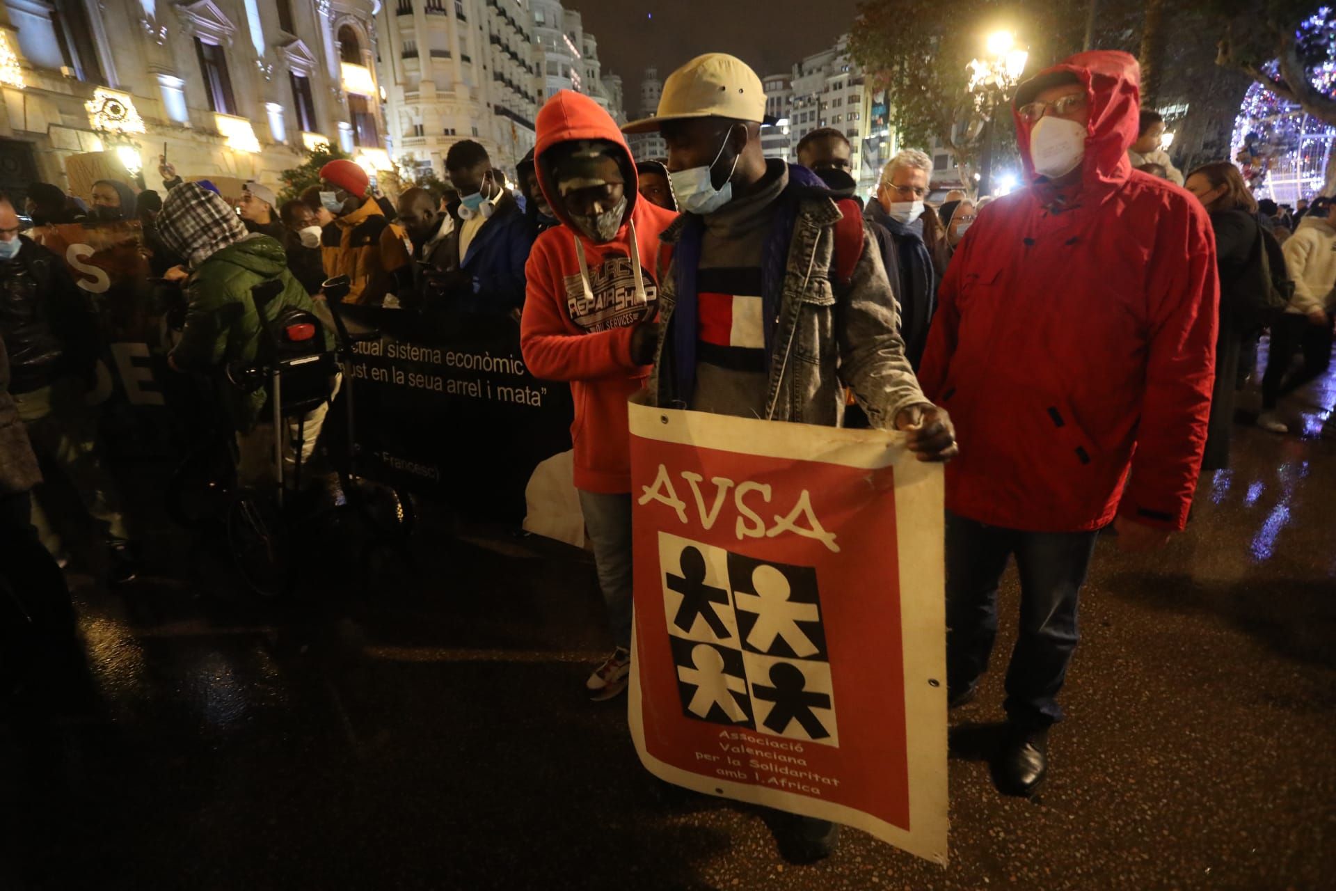 Manifestación en València por el Día Mundial de las Migraciones