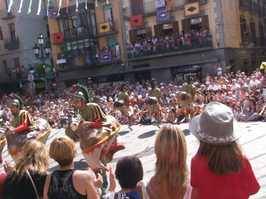 Ballada de gegants a les Festes del Tura