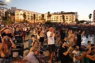 El eclipse se salva a última hora en Ibiza