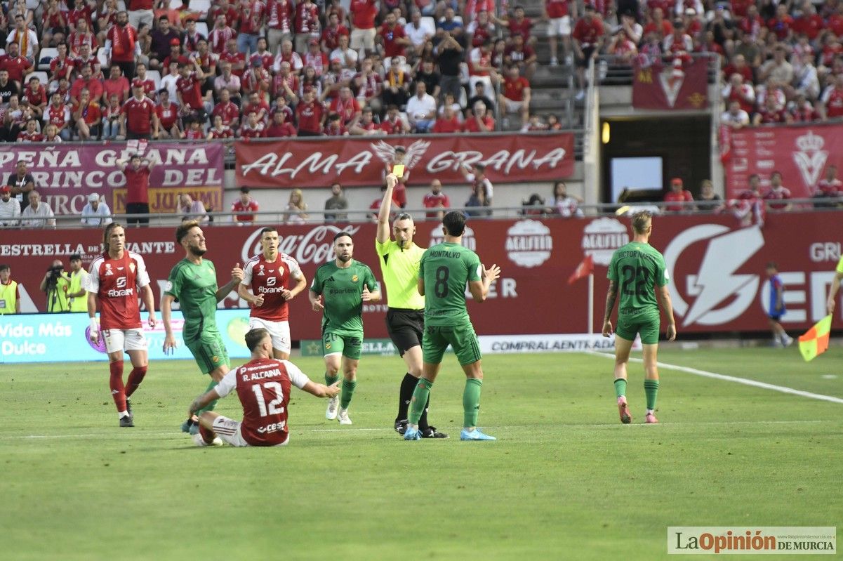 Así fue el encuentro del play off del Real Murcia y el Nástic en la lucha por el ascenso
