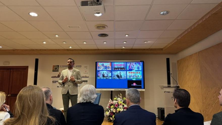 Silvestre del Río en Ibiza: «El 72% del material incautado a los pedófilos son imágenes de los menores subidas por sus propias familias»