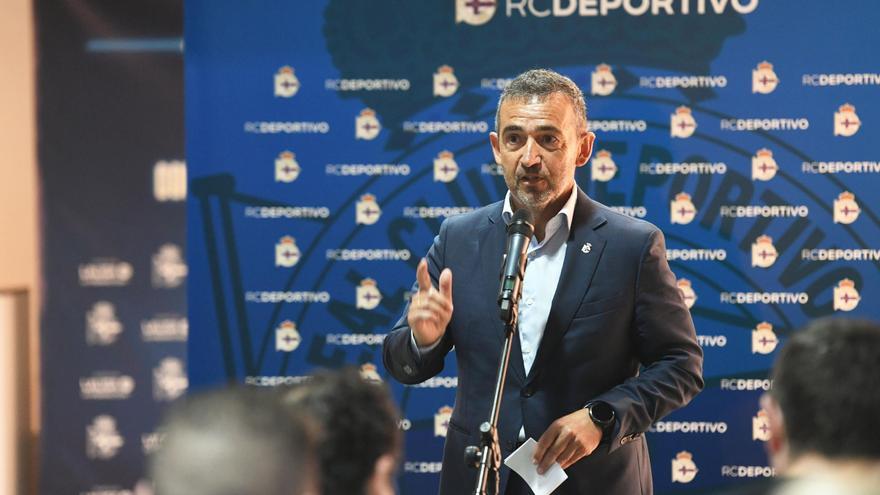 El presidente del Deportivo anuncia en la junta su salida del club