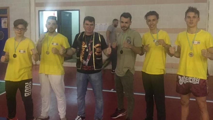 El Hanuman Córdoba logra 6 medallas en los regionales de Muay Thai en Montoro