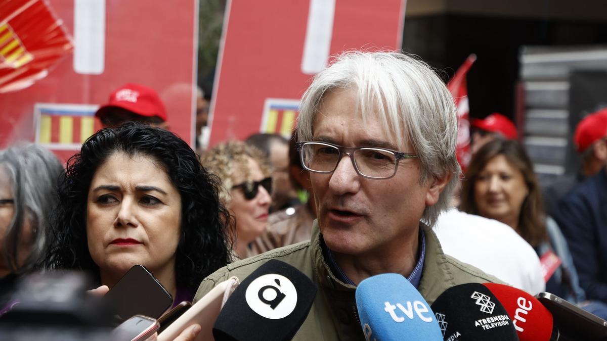 Tino Calero, secretario general UGT-PV: "la ultraderecha está condicionando las políticas del Partido Popular" en la Comunitat Valenciana