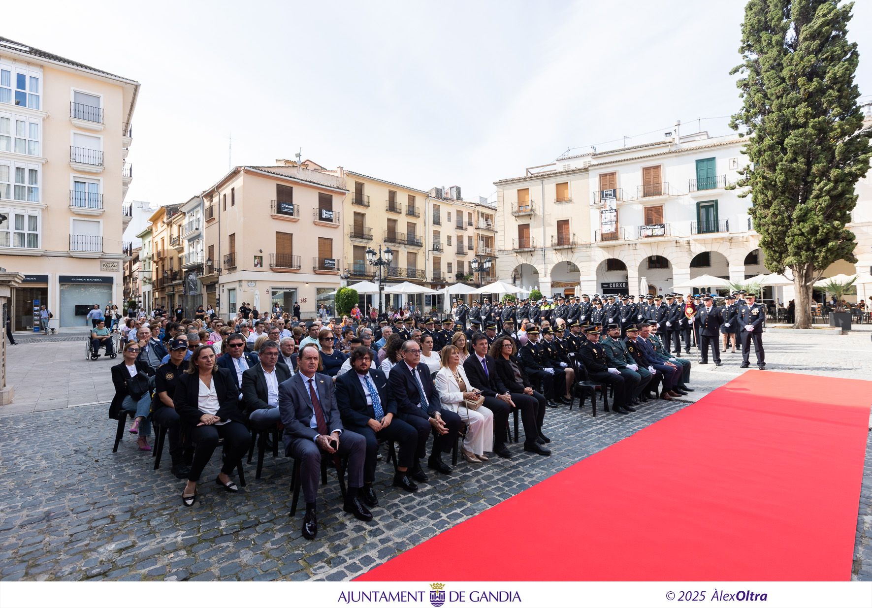 Acto del Dia de la Policía Local de Gandia y reconocimiento a los agentes