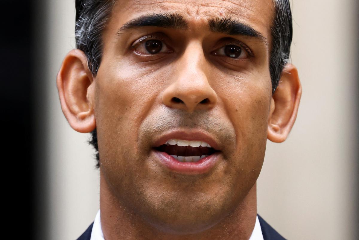 Rishi Sunak ya es el nuevo primer ministro británico