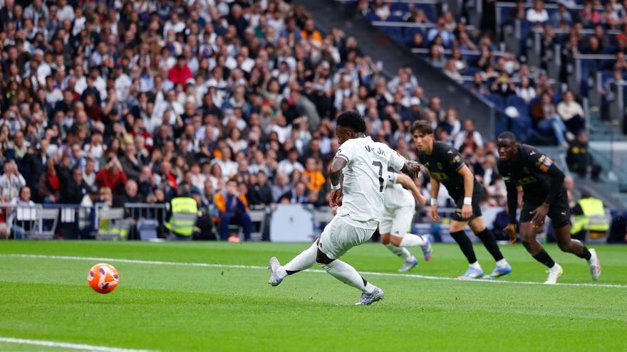 El Bernabéu sentencia a Ancelotti y abronca a Vinicius mientras el vestuario se esconde