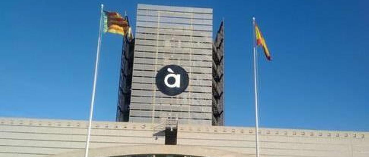 El Botànic II mantiene 603.000 euros para el Consell del Audiovisual que está año y medio bloqueado