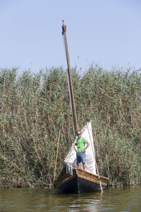 Regata-exhibición de vela latina en l'Albufera