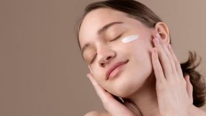 Cicaplast: así es la crema con 21 usos que recomiendan los dermatólogos