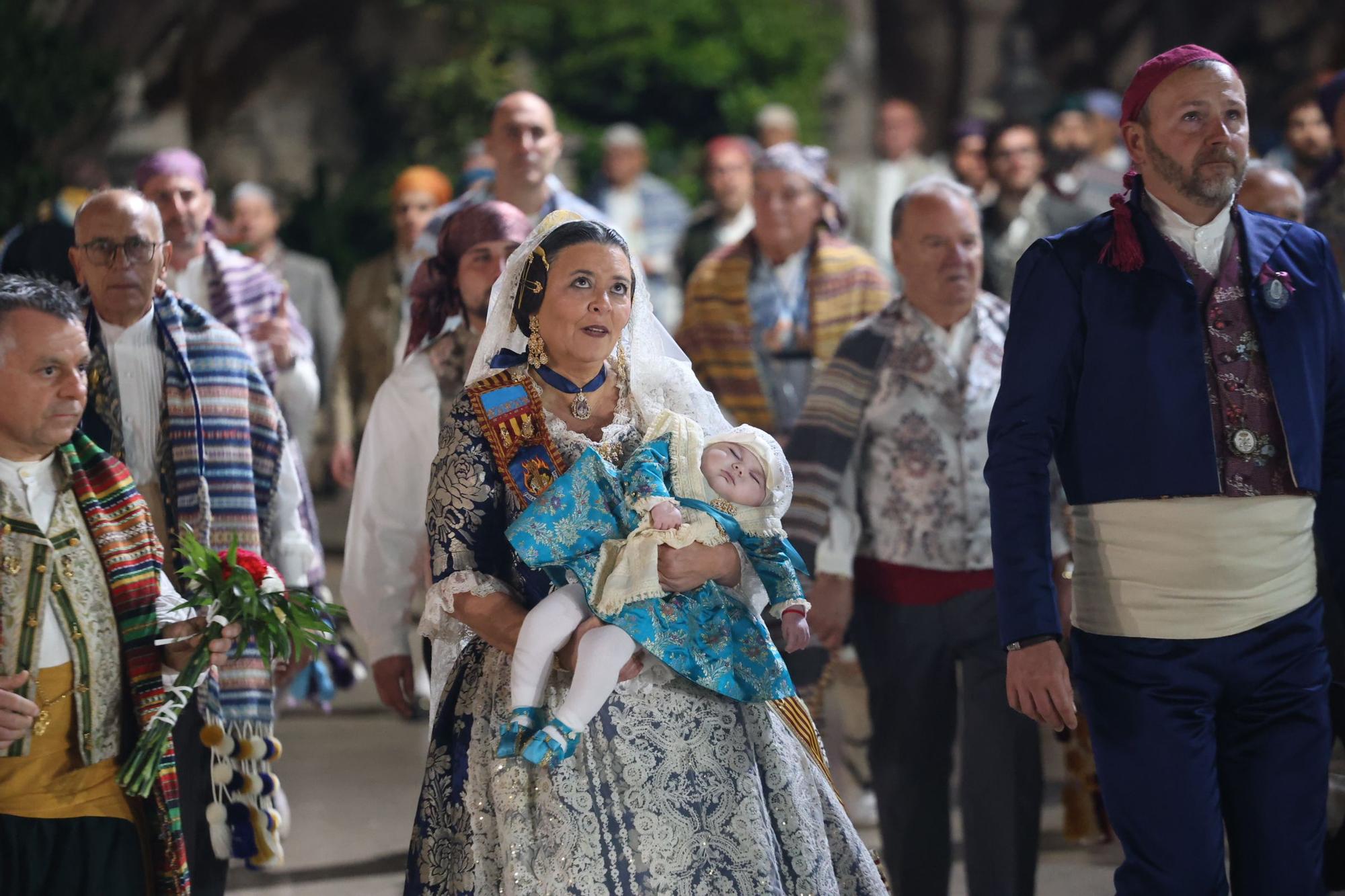 Ofrenda Fallas 2023 | Las fotos más emotivas y especiales del 17 de marzo