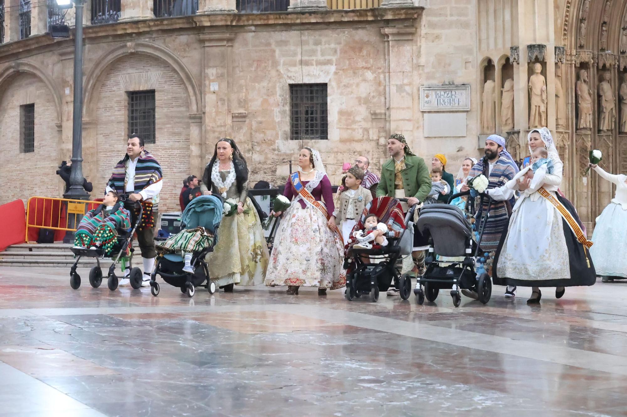 Búscate en el segundo día de la Ofrenda en la calle San Vicente entre las 18 y las 19 horas