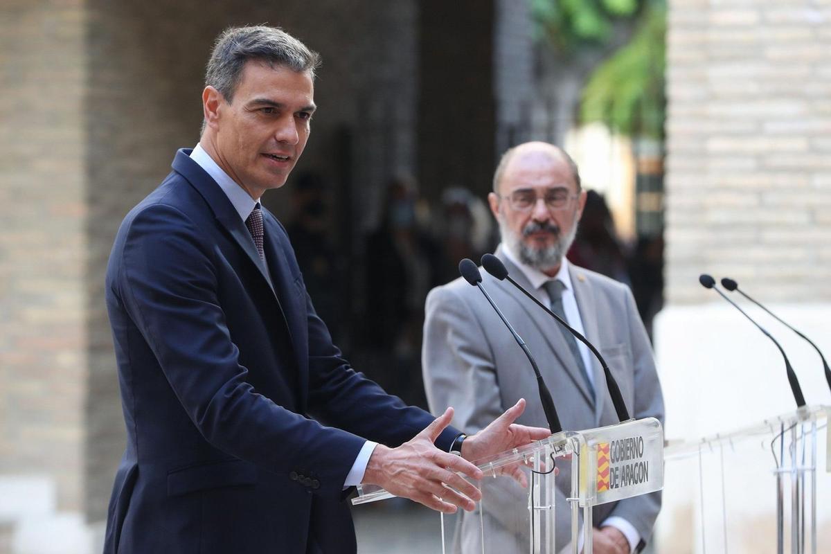 Pedro Sánchez y Javier Lambán.