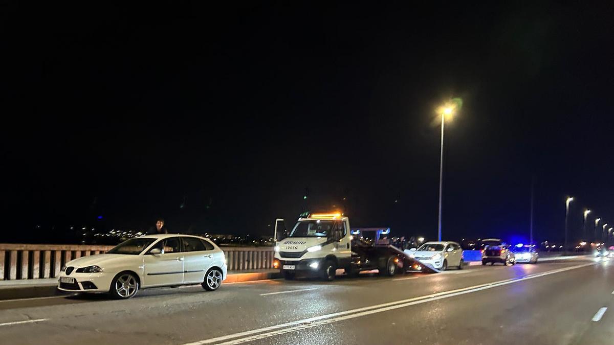 Vídeo | Así ha sido el accidente en el Puente de Autonomía en Badajoz