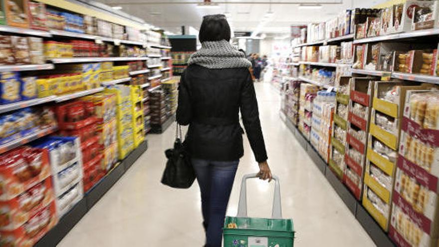 Dia i Eroski planten cara a Mercadona