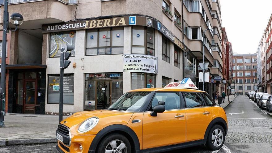 Las ayudas que las autoescuelas de Asturias piden para evitar subir las tarifas: "Habrá que valorar cuánto nos supone"
