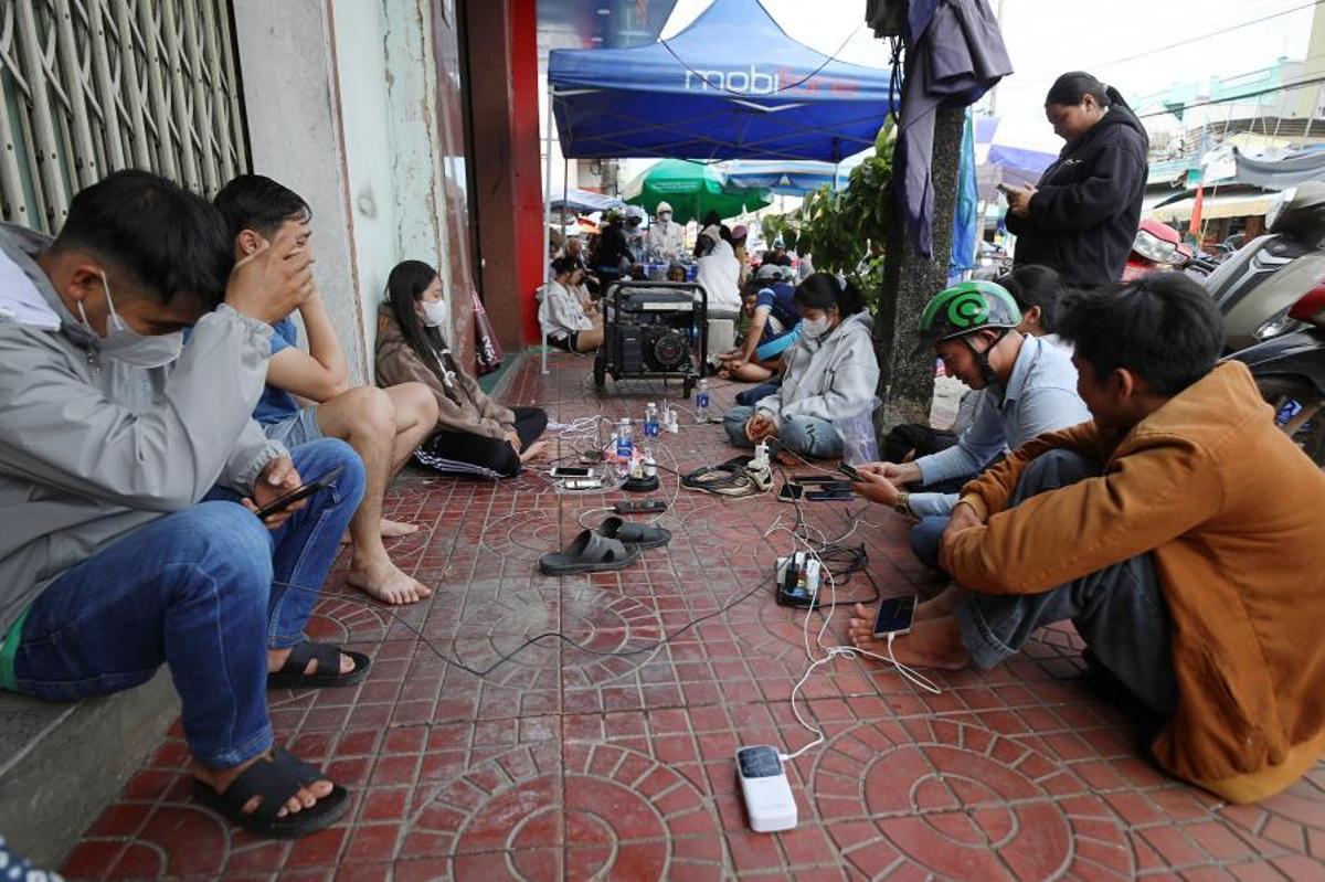 El tifón Kalmaegi deja casi 200 muertos y más de 100 desaparecidos en Filipinas y Vietnam