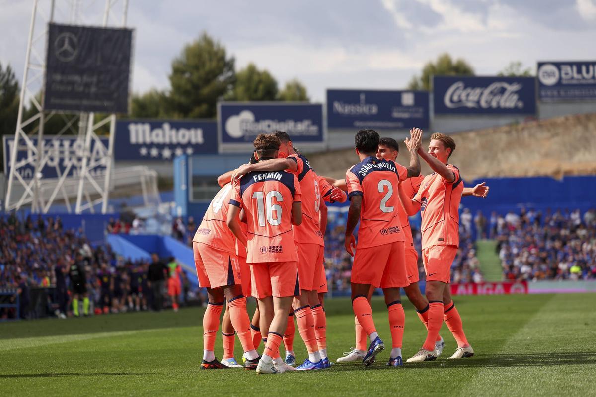 Los jugadores del Barça celebran uno de sus goles frente al Getafe