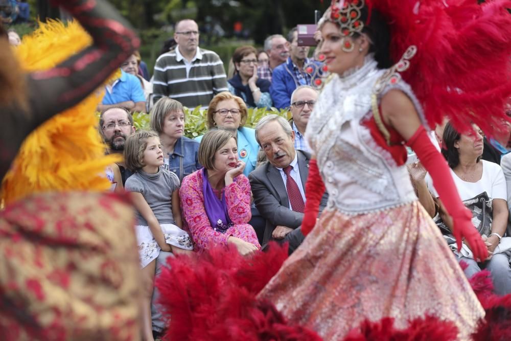 Desfile del Día de América en Asturias dentro de las fiestas de San Mateo de Oviedo